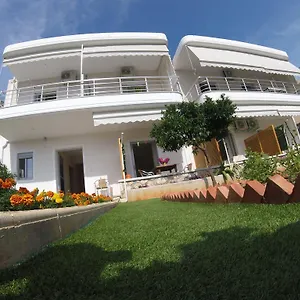 Riviera 3* Himare