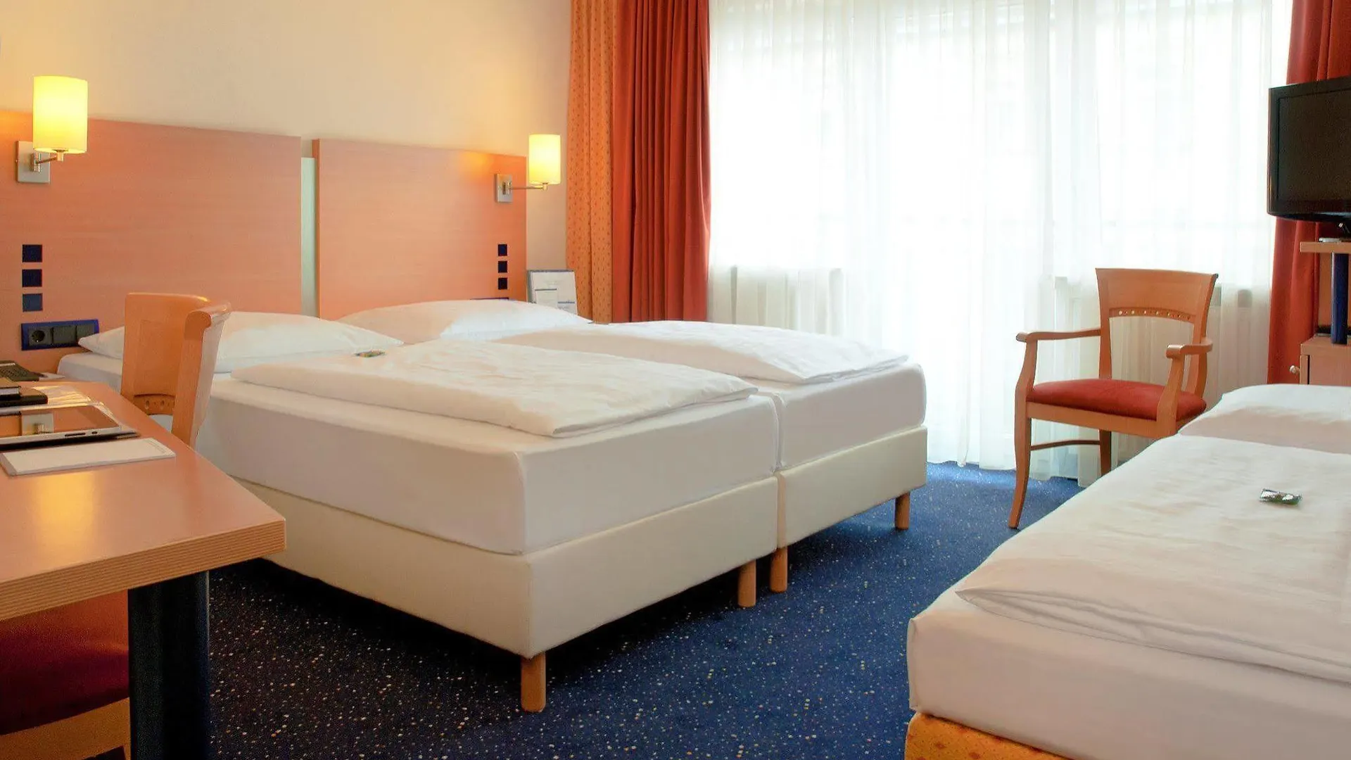 Hotel Plaza Φραγκφούρτη